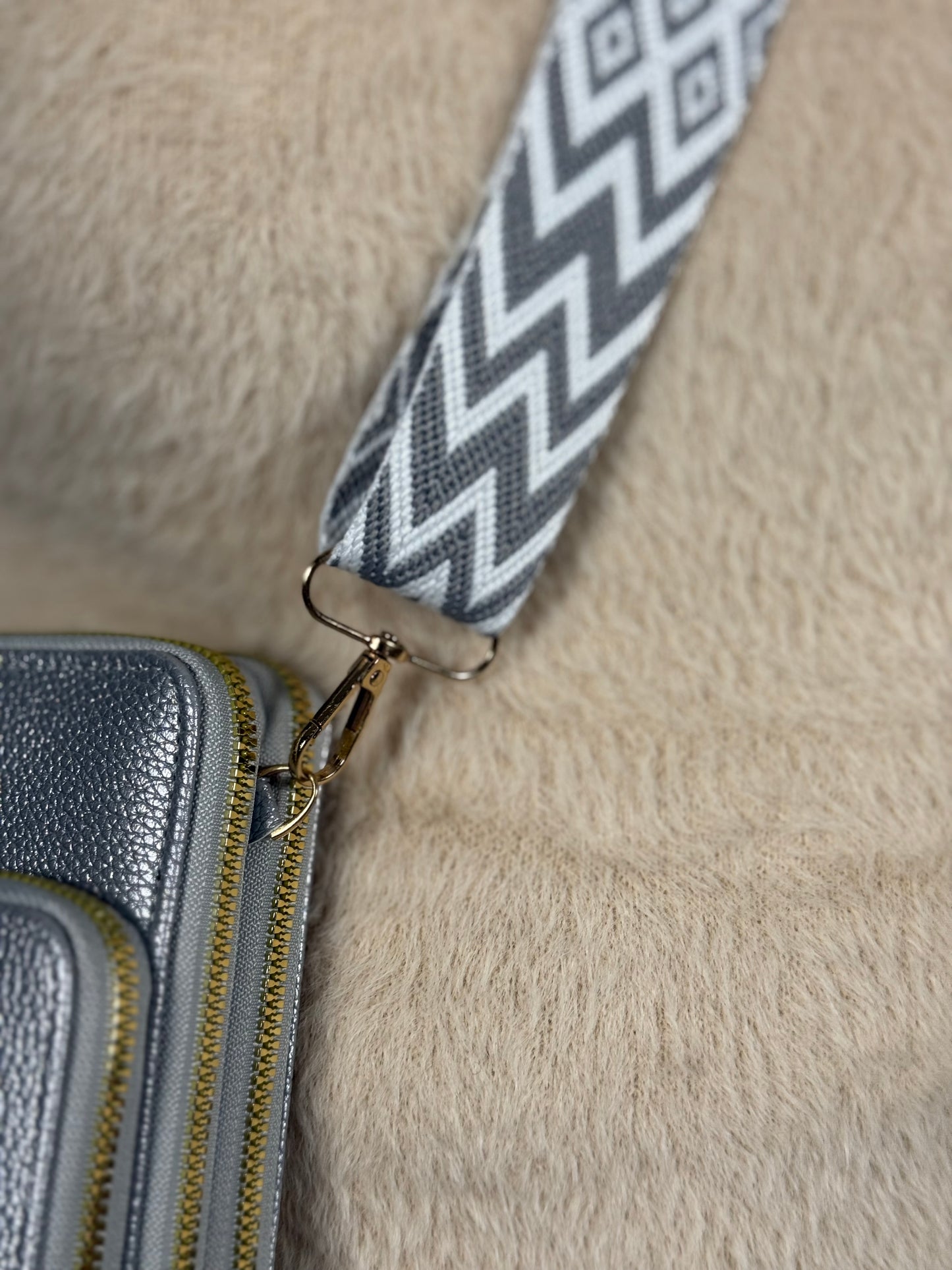 Sacoche téléphone multi-usages