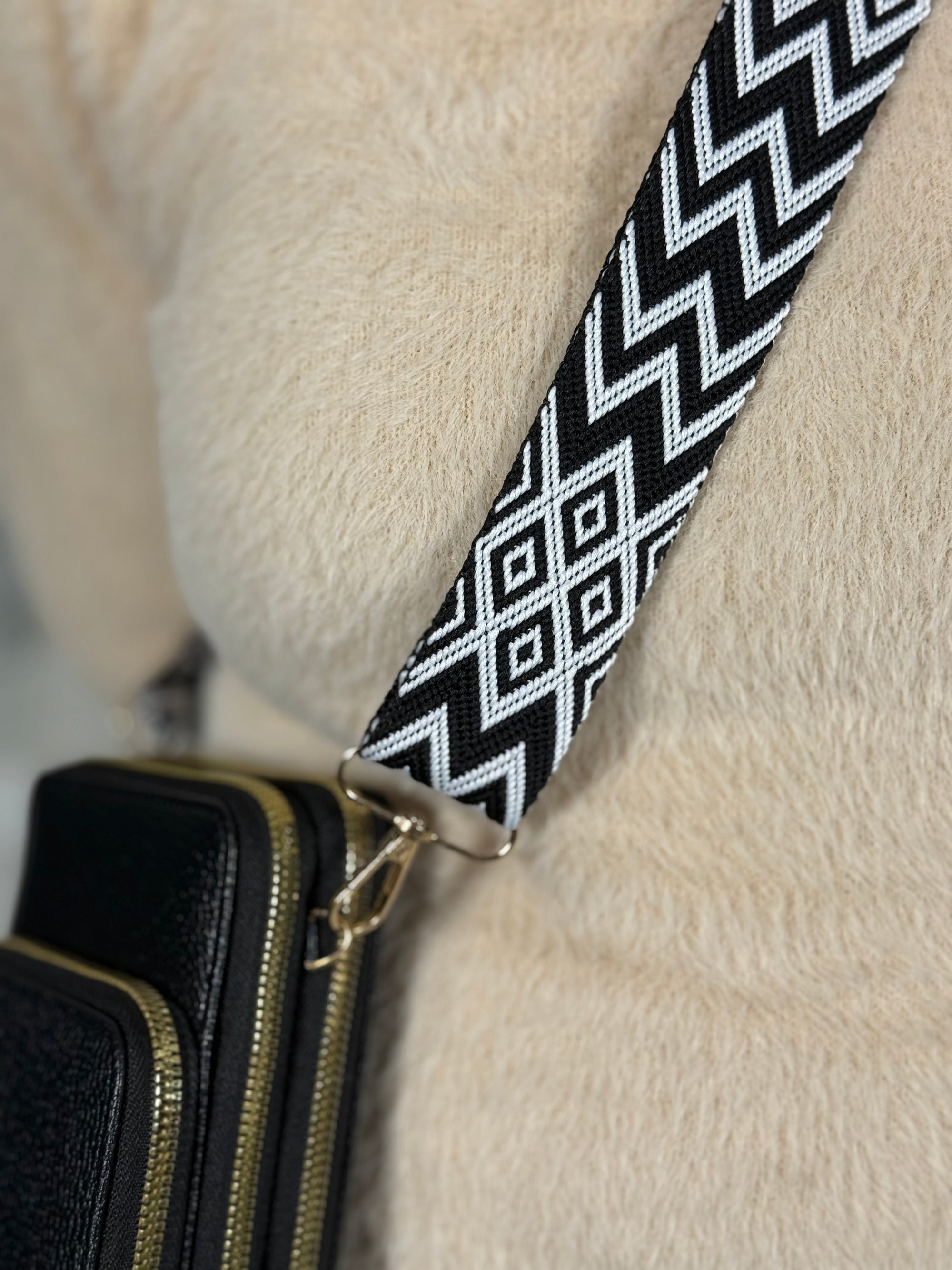 Sacoche téléphone multi-usages